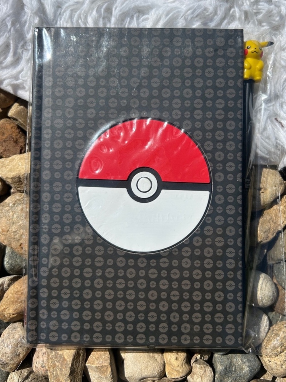Pokémon Journal and Pikachu Pen Set - Scholastic Book Fair Exclusive
New!